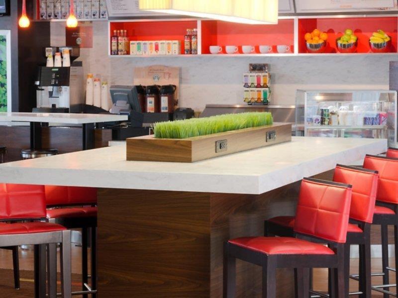 Courtyard By Marriott Indianapolis Airport Hotell Eksteriør bilde